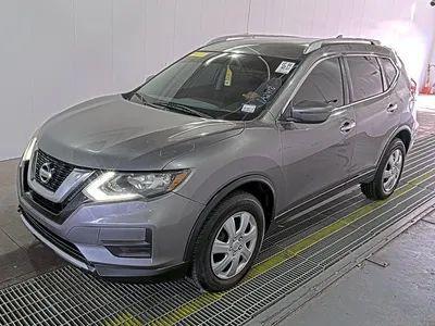 Gray 2017 Nissan Rogue S