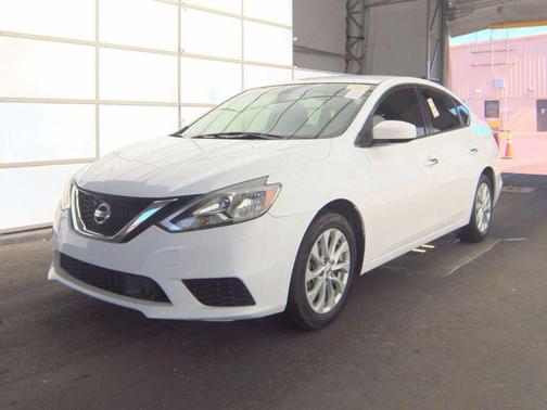 White 2018 Nissan Sentra SV