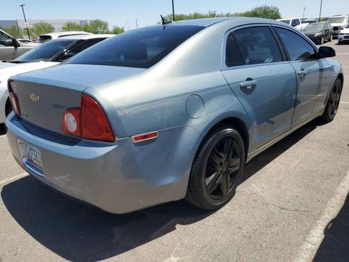 Gray 2009 Chevrolet Malibu LT