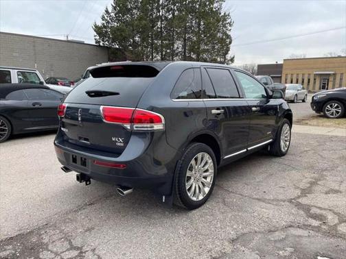 2014 Lincoln MKX Base