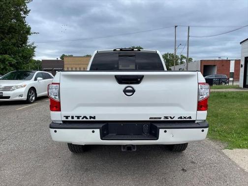 2018 Nissan Titan SV