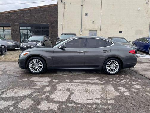 2012 INFINITI M35h Base