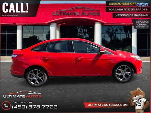 Red 2013 Ford Focus SE