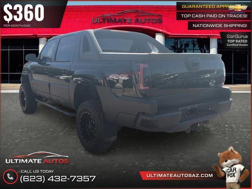 Black 2004 Chevrolet Avalanche 2500