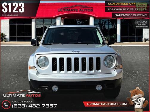Bright Silver Metallic 2012 Jeep Patriot Latitude