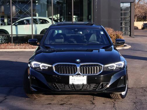 2025 BMW 330 i xDrive