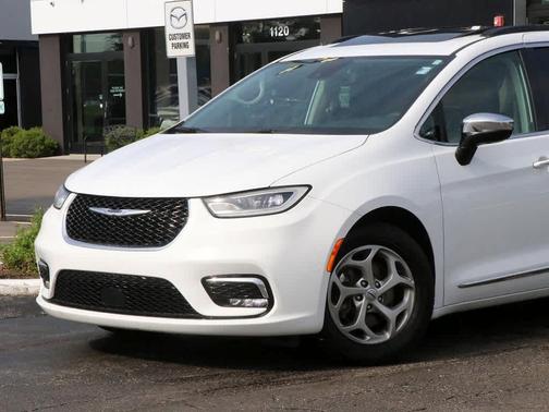 2023 Chrysler Pacifica Limited