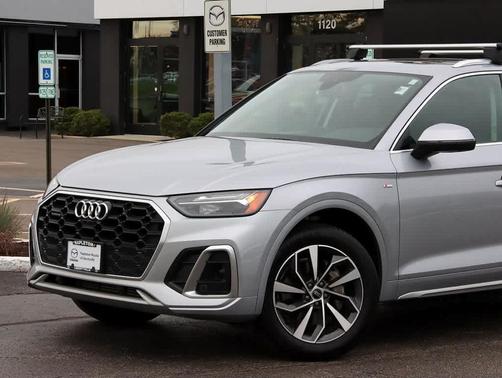 2024 Audi Q5 45 S line quattro Premium