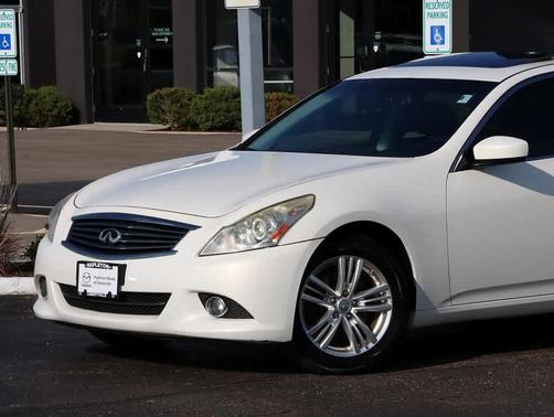 2013 INFINITI G37x Base