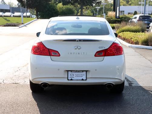 2013 INFINITI G37x Base