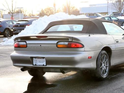 2001 Chevrolet Camaro Base