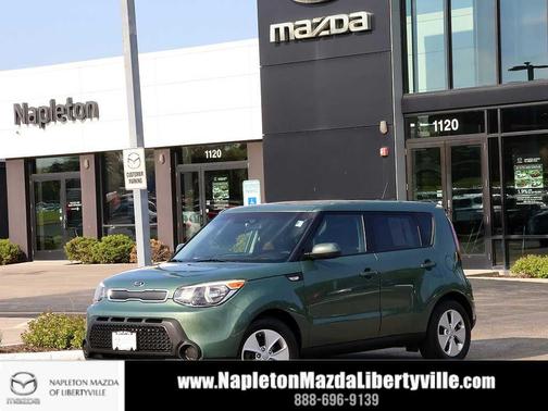 Green 2014 Kia Soul Base