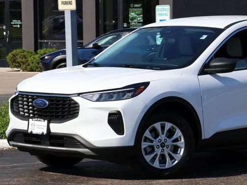 Oxford White 2023 Ford Escape Active