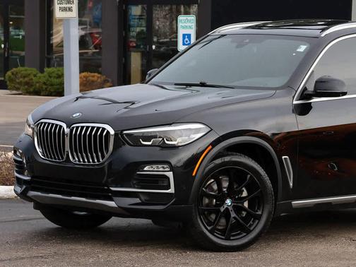 Black Sapphire Metallic 2021 BMW X5 xDrive40i