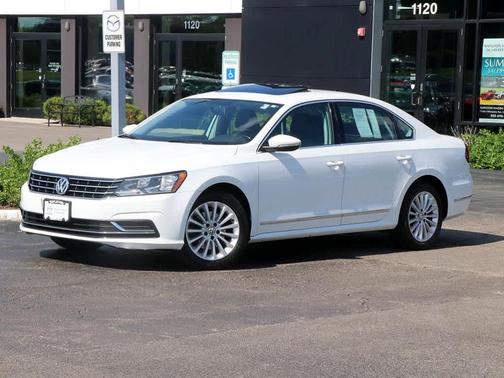 2017 Volkswagen Passat 1.8T SE