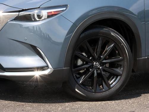 2023 Mazda CX-9 Carbon Edition