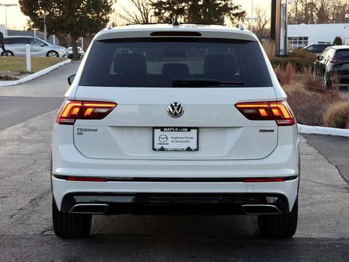 2021 Volkswagen Tiguan 2.0T SE R-Line Black