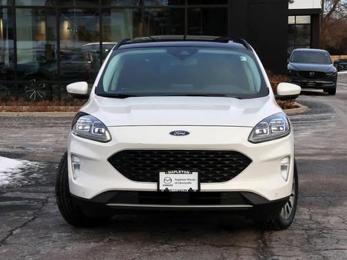 2021 Ford Escape Titanium Hybrid