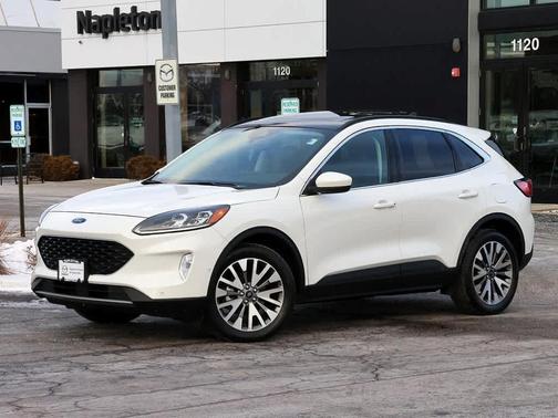2021 Ford Escape Titanium Hybrid