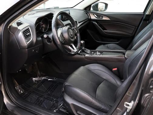 2017 Mazda Mazda3 Grand Touring