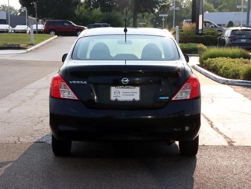 2014 Nissan Versa 1.6 S