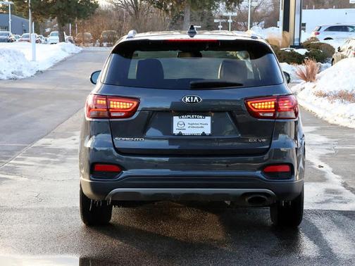 2019 Kia Sorento EX V6