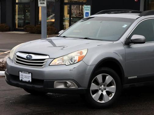 2011 Subaru Outback 2.5i Premium