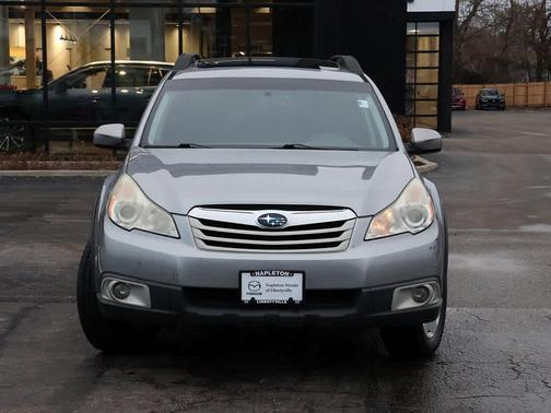 2011 Subaru Outback 2.5i Premium