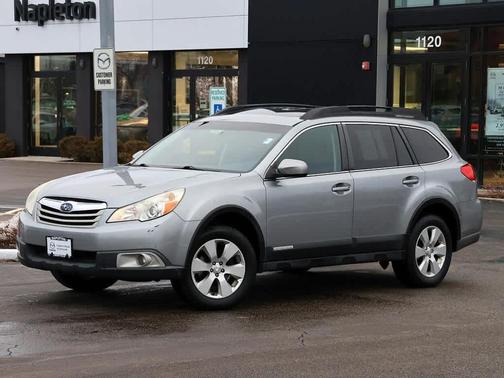 2011 Subaru Outback 2.5i Premium