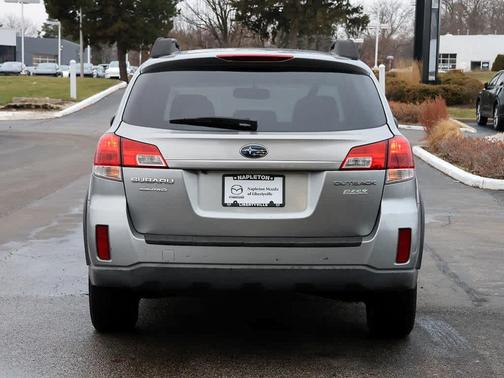 2011 Subaru Outback 2.5i Premium