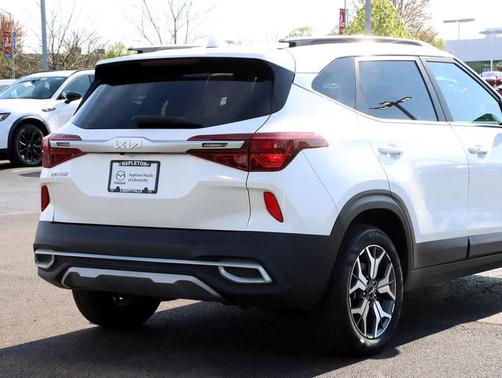 2022 Kia Seltos EX