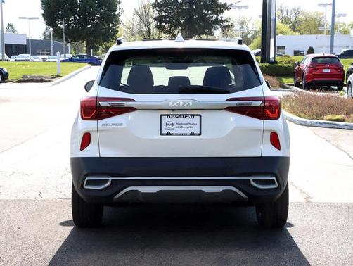 2022 Kia Seltos EX