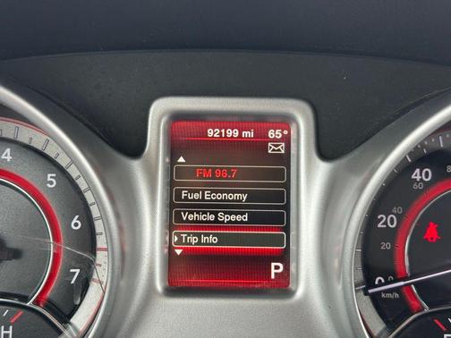 Redline 2 Coat Pearl 2019 Dodge Journey SE