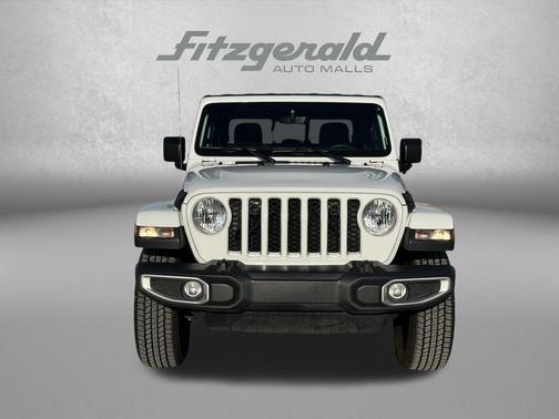 2023 Jeep Gladiator Overland