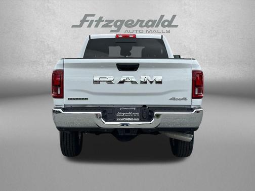 2025 RAM 2500 Big Horn Crew Cab 4x4 6'4' Box