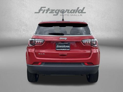 Redline Pearlcoat 2023 Jeep Compass Sport