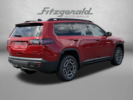 Red Hot Pearlcoat 2026 Jeep Cherokee Laredo 4x4