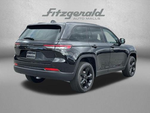 2025 Jeep Grand Cherokee Altitude