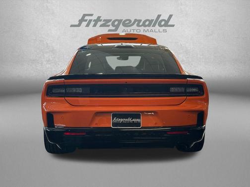 Peel Out 2026 Dodge Charger R/T Scat Pack