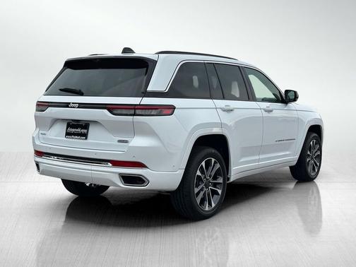 2025 Jeep Grand Cherokee Overland