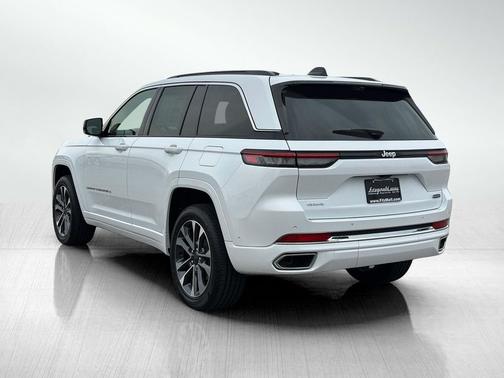 2025 Jeep Grand Cherokee Overland