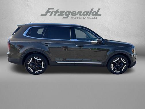 Dark Moss 2023 Kia Telluride EX