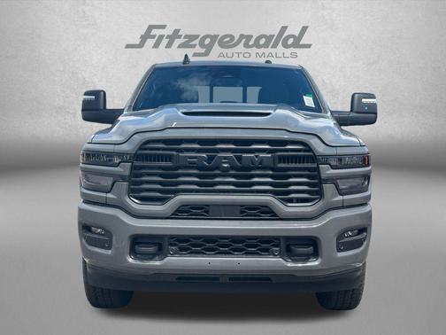 Ceramic Gray Clearcoat 2026 RAM 2500 Black Express Crew Cab 4x4 6'4' Box