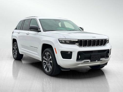 2025 Jeep Grand Cherokee Overland