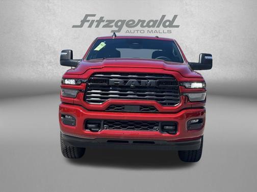 Molten Red Pearlcoat 2026 RAM 2500 Big Horn Crew Cab 4x4 6'4' Box
