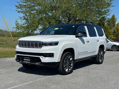 Bright White Clearcoat 2024 Jeep Grand Wagoneer Series III 4x4