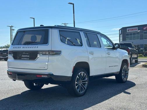 Bright White Clearcoat 2024 Jeep Grand Wagoneer Series III 4x4