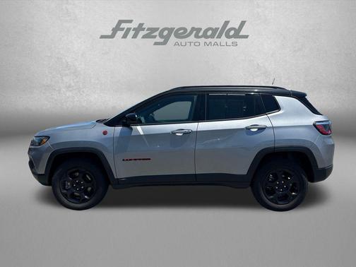 Black Clearcoat 2024 Jeep Compass Trailhawk