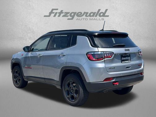 Black Clearcoat 2024 Jeep Compass Trailhawk