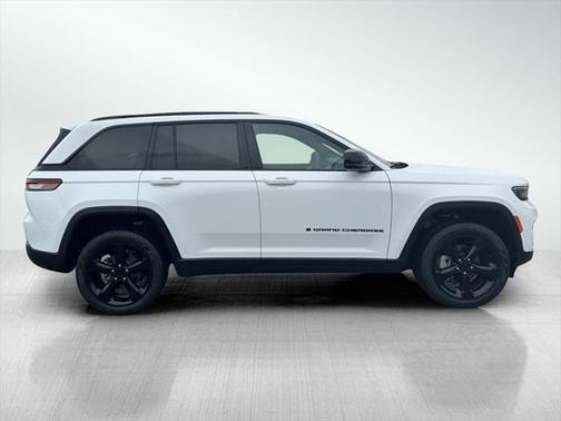 2023 Jeep Grand Cherokee Limited X